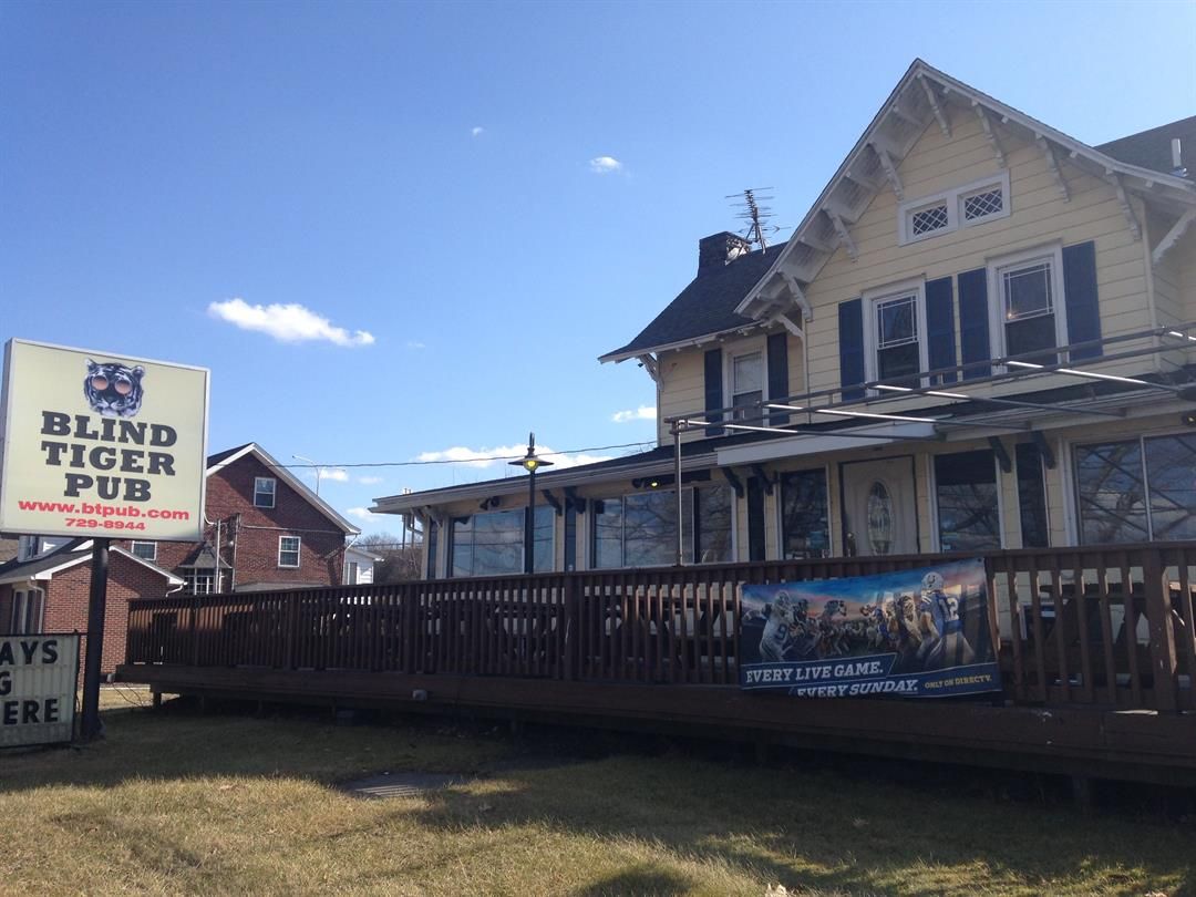 Blind Tiger Pub Shuts Down According To Note Taped To Door Fox