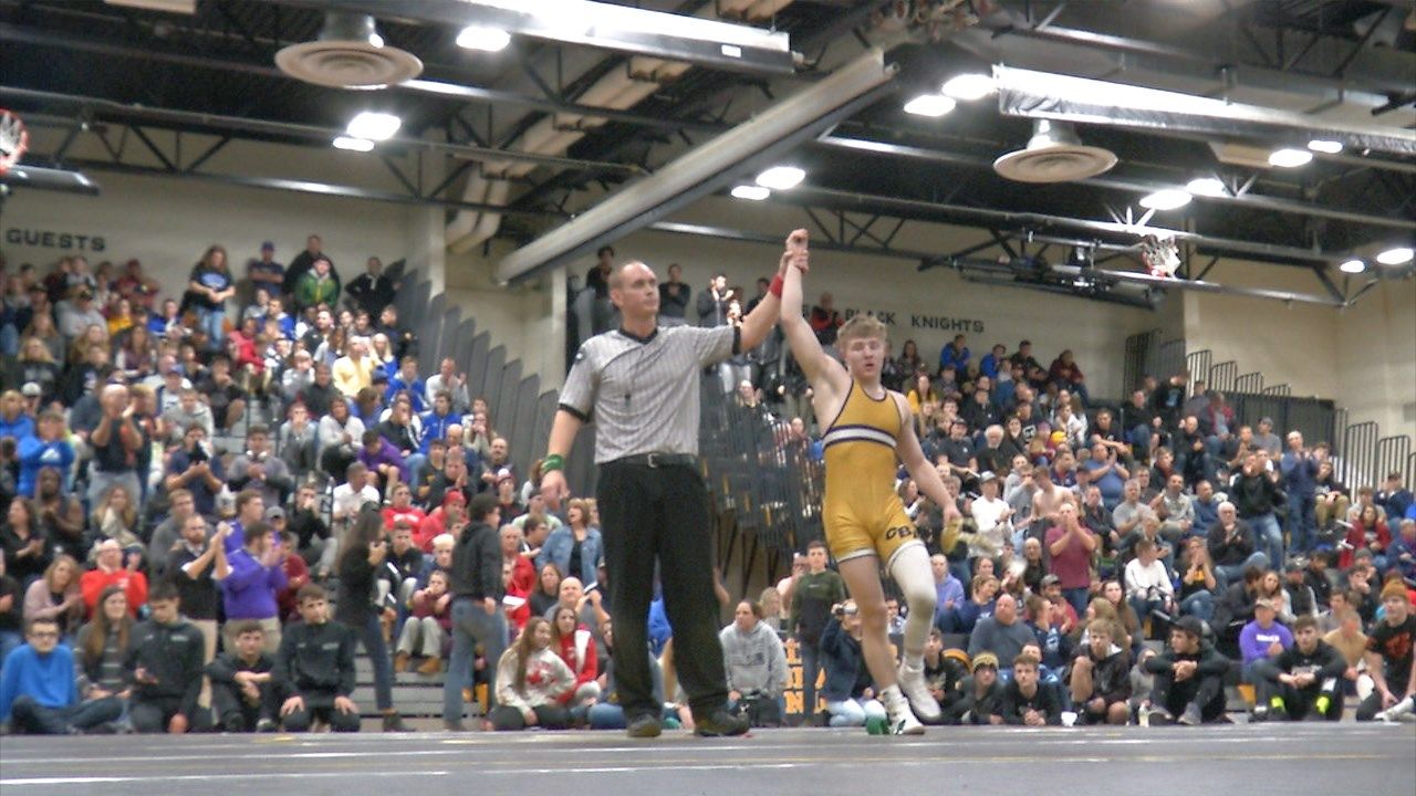 Windsor Central High School Hosts Oldest Wrestling Tournament in New Windsor Central High School Hosts Oldest Wrestling Tournament in New