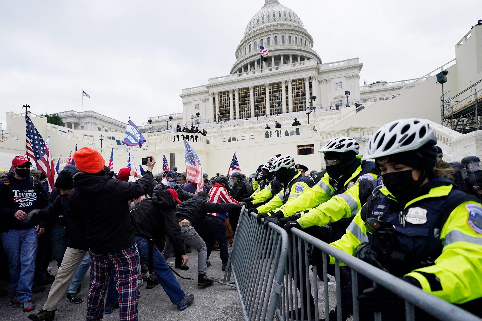 pro trump mob storms us capitol as armed standoff takes place ou wicz
