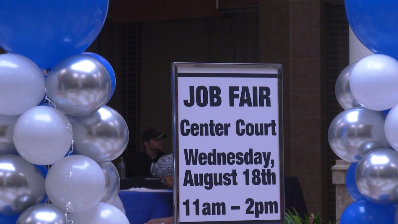 Binghamton Back To Work! Job Fair Held At Oakdale Mall WICZ