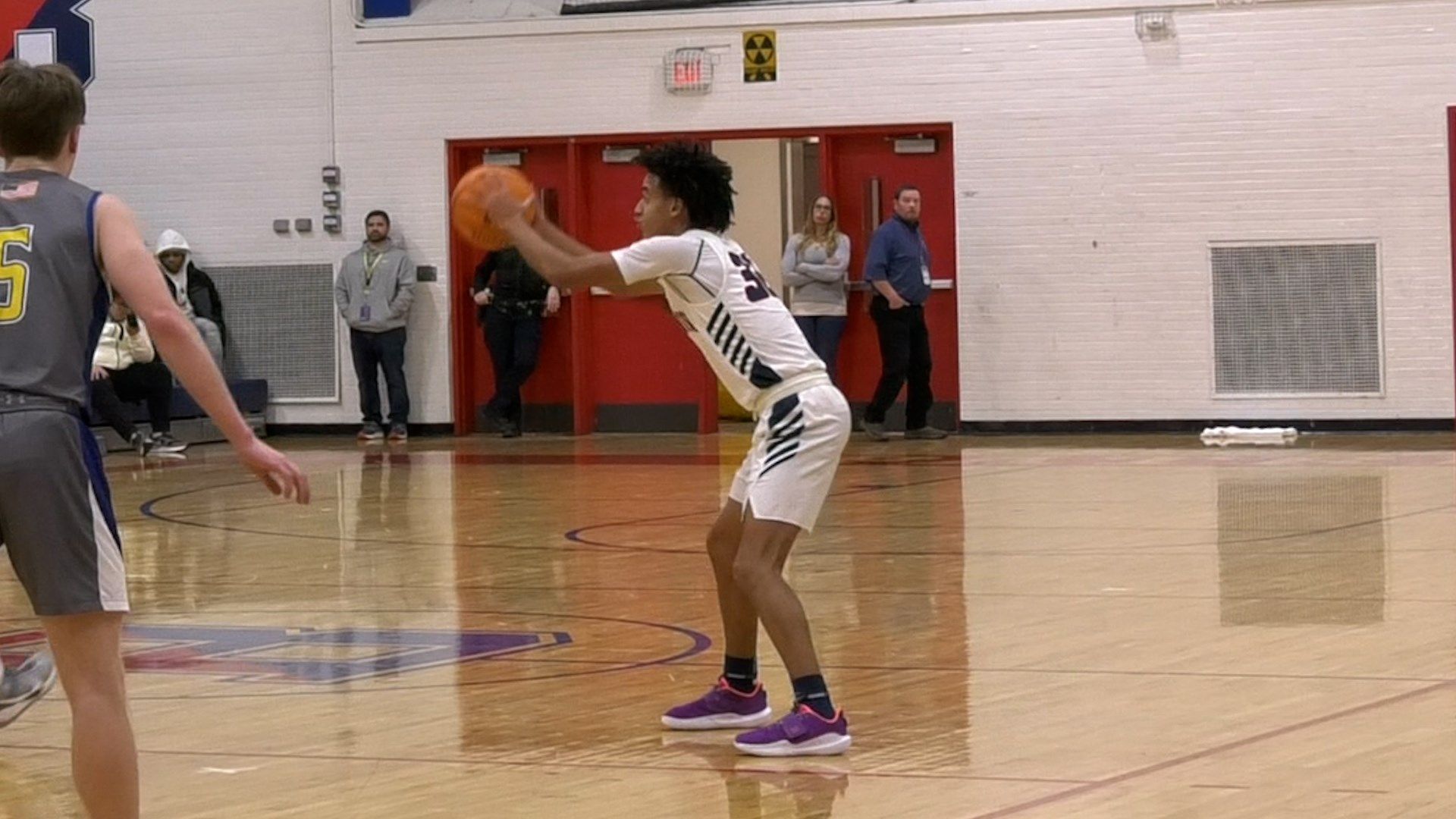 Binghamton Boy's Basketball Flips the Script on MaineEndwell, Takes