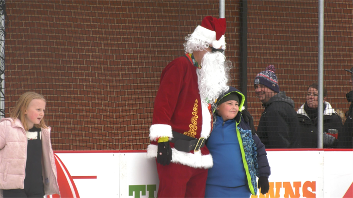 DICK s House of Sports Hosts Skate with Santa WICZ